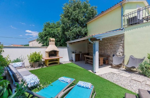 Bubani House | 65 m² House ∙ 2 bedrooms ∙ 4 guests
