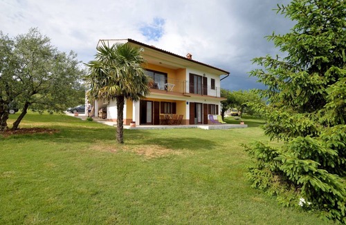 Vizinada Apartment | 67 m² Apartment ∙ 1 bedroom ∙ 4 guests
