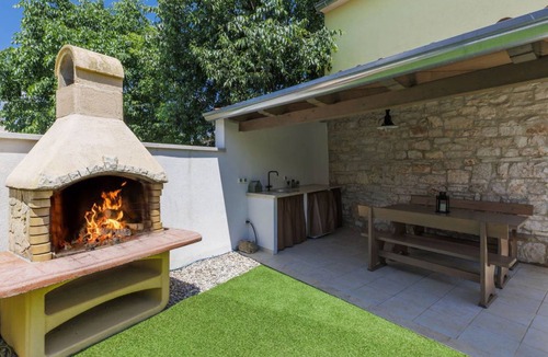 Bubani Other | 68 m² Accommodation ∙ 2 bedrooms ∙ 4 guests