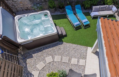 Bubani Other | 68 m² Accommodation ∙ 2 bedrooms ∙ 4 guests