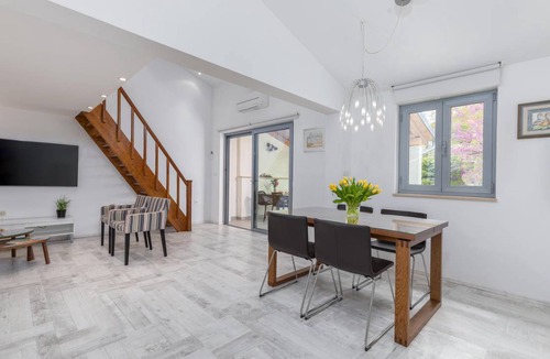 Stinjan House | 68 m² Maisonette ∙ 1 bedroom ∙ 4 guests