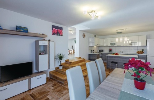 Gamboci House | 7 bedroom lovely home in Buje