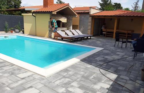 Privlaka House | 7 bedrooms house with private pool enclosed garden and wifi at Sabunike