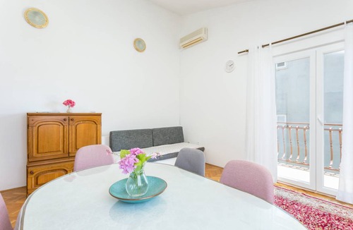 Podstrana Apartment | 77 m² Apartment ∙ 3 bedrooms ∙ 8 guests