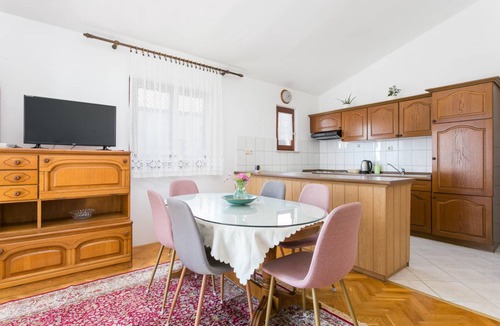 Podstrana Apartment | 77 m² Apartment ∙ 3 bedrooms ∙ 8 guests