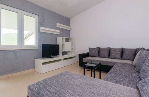 Hodilje Apartment | 80 m² Apartment ∙ 2 bedrooms ∙ 5 guests