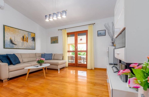 Posedarje House | 89 m² House ∙ 2 bedrooms ∙ 6 guests