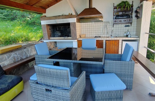Veprinac Villa | 9 bedroom villa in veprinac