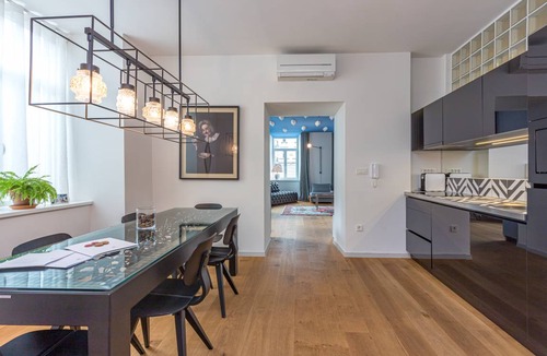 Ljubljana Old Town Apartment | 90 m² Apartment ∙ 1 bedroom ∙ 6 guests