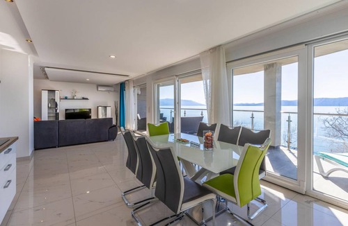 Povile Apartment | 90 m² Apartment ∙ 2 bedrooms ∙ 6 guests