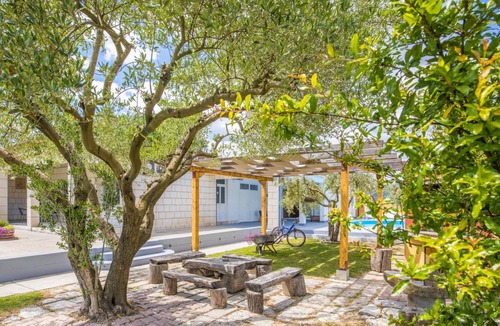 Stasevica House | 90 m² House ∙ 2 bedrooms ∙ 6 guests