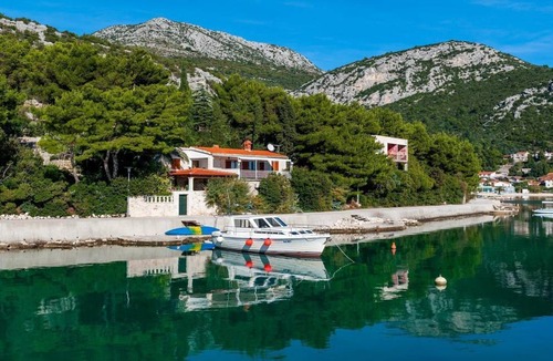 Klek House | 90 m² House ∙ 3 bedrooms ∙ 6 guests