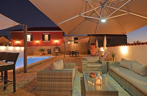 Zedno House | 90 m² House ∙ 4 bedrooms ∙ 8 guests