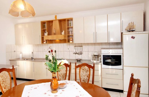 Zavalatica Apartment | 92 m² Apartment ∙ 3 bedrooms ∙ 6 guests
