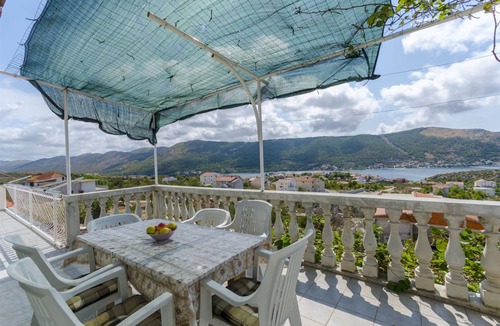 Grebastica Apartment | 95 m² Apartment ∙ 3 bedrooms ∙ 6 guests