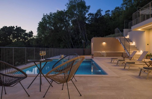 Citluk House | A 4-bedroom hilltop villa, with a magical view of two lakes