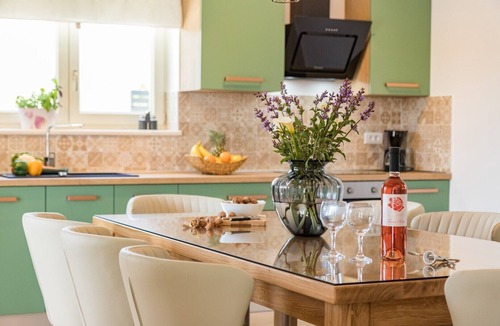Orbanici Villa | A bright and serene holiday home with private pool and children's playground