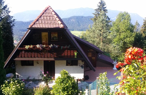 Ljubno House | A charming house with a jacuzzi near the beautiful Logar Valley