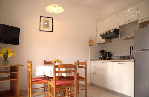 Murine Apartment | A one bedroom apartment for two in a quite location - Begović