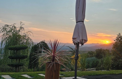 Berislavesti Villa | Above Village