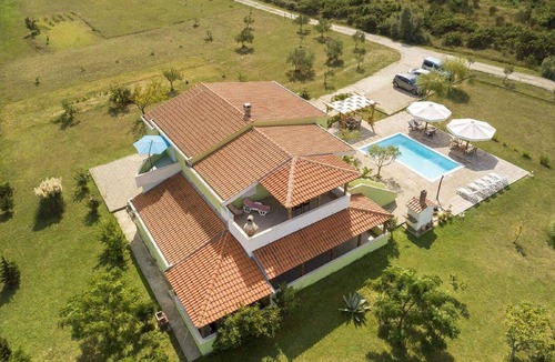 Ljubac Apartment | Adorable apartment with swimming pool and terrace