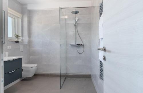 Slatine Apartment | Adria Beach House - Lavendar