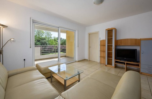 Monterol Apartment | ADRIA house with apartments / Adria APARTMENT B5