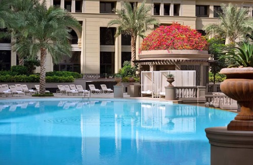 Jadaf Hotel | Adventure Escape | Versace Dubai w/Pools & Wellness | Near Safari & Parks