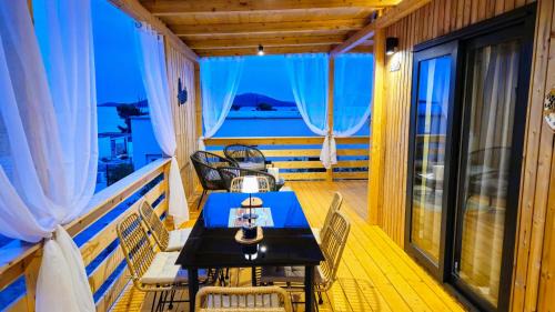 Drage House | Ahoi Hause 17