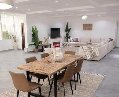 Murqquab Villa | Al Damany Desert camp &Villa