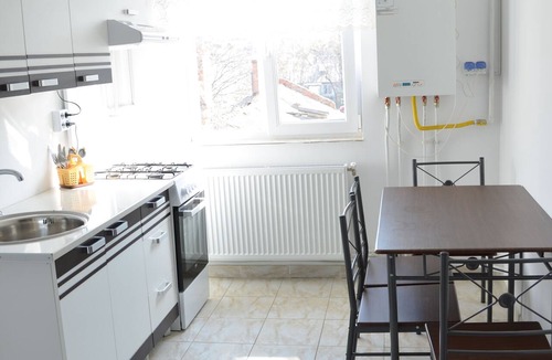 Iasi Apartment | Alexys Residence 4 cozy apartment in welcoming Iași with AC