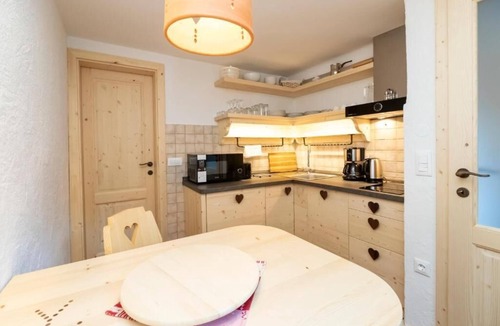 Ukanc Apartment | ALPIK Chalets - Bohinj - A3 - Small One-Bedroom App with Terrace - ground floor