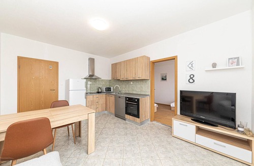 Kastel Gomilica Apartment | Amazing apartment in Kastel Gomilica