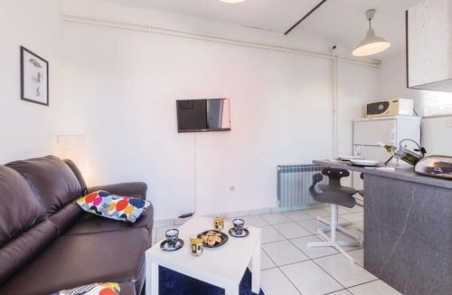 Fazana Apartment | Amazing apartment in Fazana with WiFi