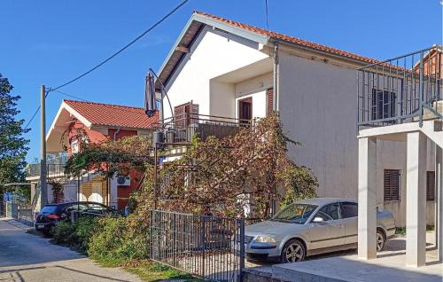 Gornji Karin Apartment | Amazing Apartment In Gornji Karin