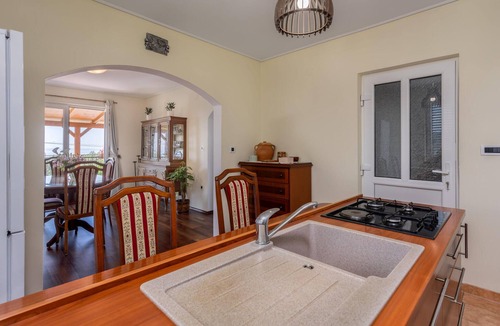 Mihotici Apartment | Amazing apartment in Matulji with WiFi