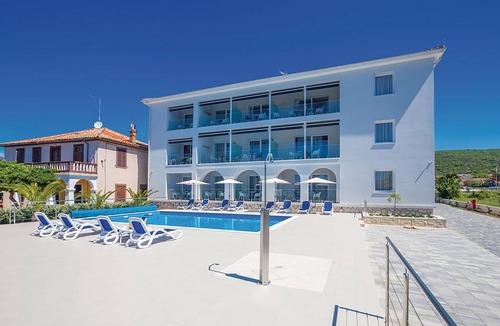 Punat Apartment | Amazing apartment in Punat with sauna