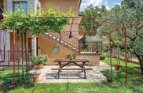Babici Apartment | Amazing apartment in Umag with WiFi