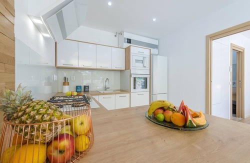 Podimoc House | Amazing Family SeaFront House with Private Pool and Beach