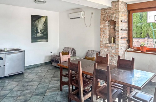Erdut House | Amazing home in Aljmas