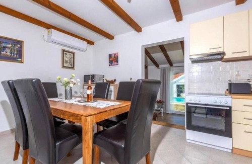 Dracevica House | Amazing home in Dracevica