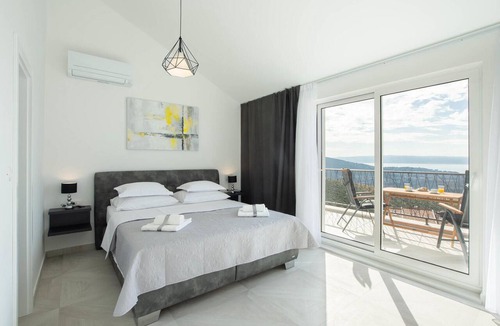 Kucine House | Amazing home in Kucine