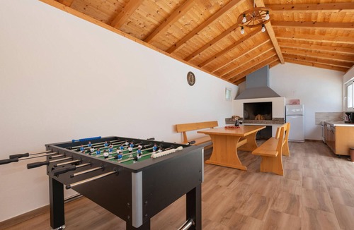 Lokvicici House | Amazing home in Lokvicici