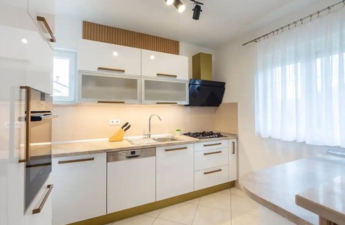Citluk House | Amazing home in Lucane with WiFi