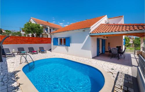 Maslenica House | Amazing Home In Maslenica