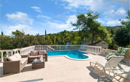 Necujam House | Amazing Home In Necujam