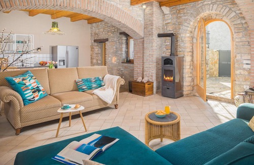 Puntera House | Amazing home in Puntera with WiFi