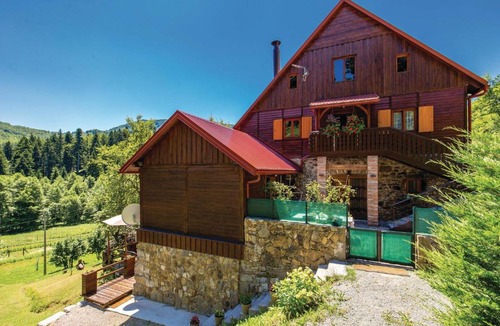 Skrad House | Amazing Home In Skrad With 3 Bedrooms, Jacuzzi And Sauna