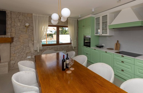 Slivno House | Amazing home in Slivno Ravno with sauna