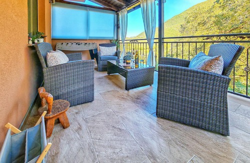 Vrgorac House | Amazing home in Vrgorac